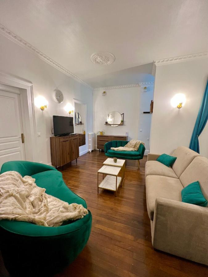 Appartement De Luxe Avec Fresque, Hyper Centre Et Parking Sure Fontainebleau Exteriér fotografie