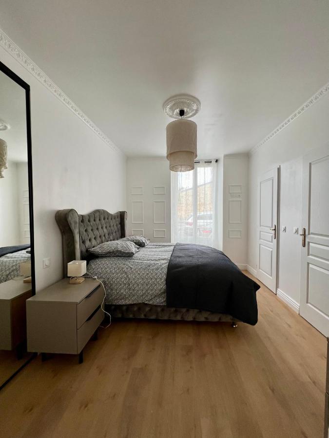 Appartement De Luxe Avec Fresque, Hyper Centre Et Parking Sure Fontainebleau Exteriér fotografie
