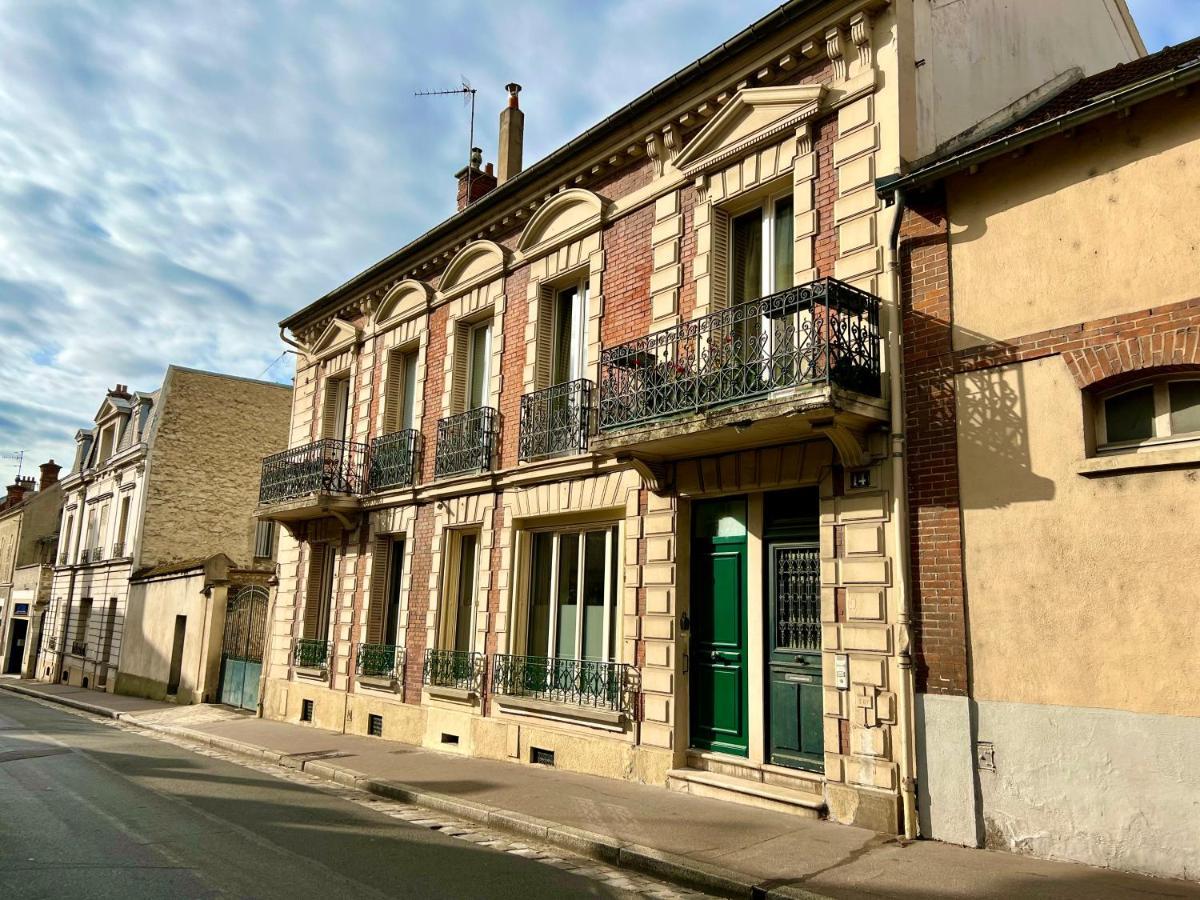 Appartement De Luxe Avec Fresque, Hyper Centre Et Parking Sure Fontainebleau Exteriér fotografie